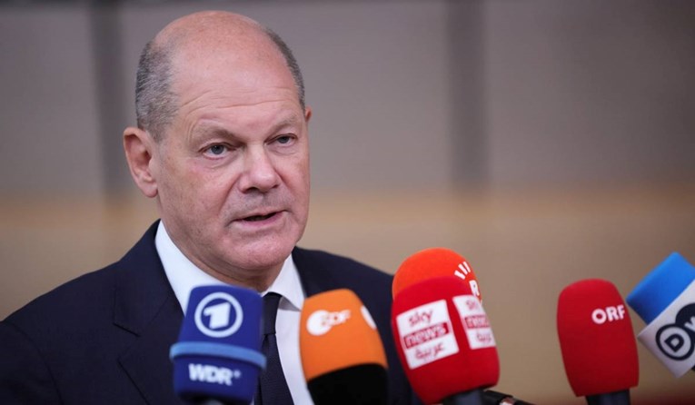 Шолц: Следната задача е да се осигура дека нема наметнат мир за Украина