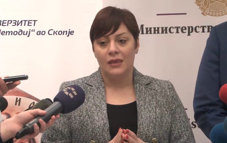 Димитриевска-Кочоска бара трпение од граѓаните за скандалот со Петровска: Многу скоро на сите ќе ви биде јасно зошто се случуваа сите овие работи