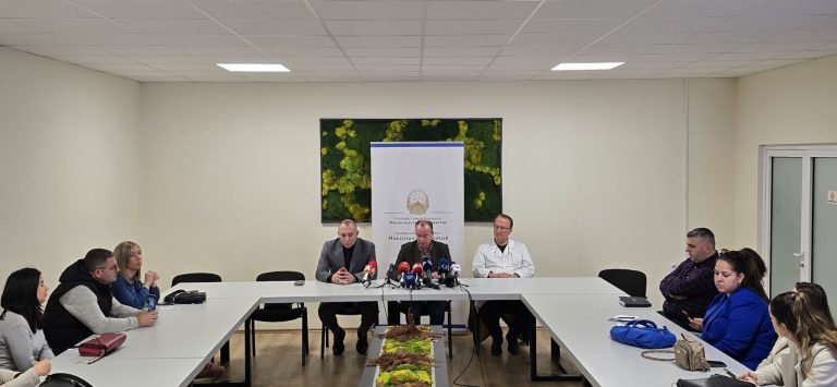 Денес осум пациенти од Скопје се пуштаат дома, од странство се враќаат уште девет пациенти