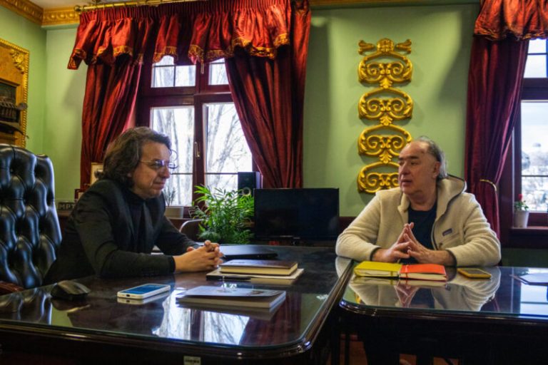 Жолдак гостин на МНТ