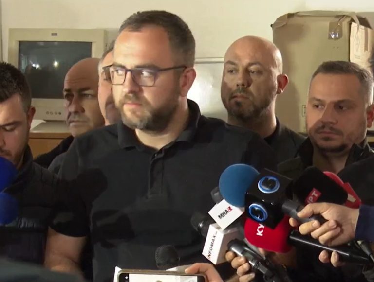 Тошковски: Дискотеката во Кочани немала легална лиценца за работа, починати се тројца малолетници