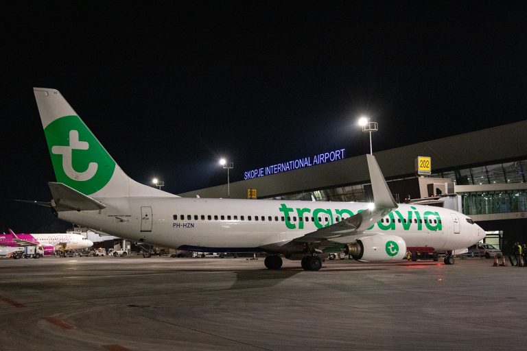 ТАВ Аеродроми го пречека првиот лет на Трансавиа од Амстердам синоќа на скопскиот аеродром