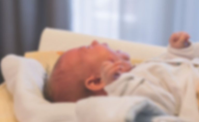 Обвинителството со детали: Кумановката добила 4.000 евра за бебето од брачната двојка, а кога го барала назад не и’ го враќале – притвор за сопружникот и мајката