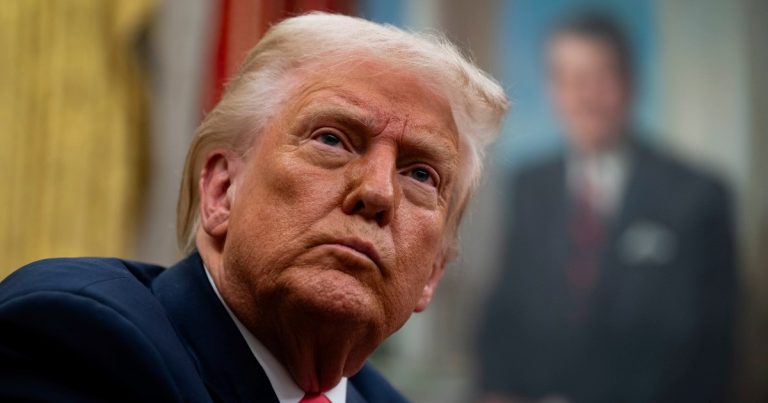 Трамп: Јас сум бесен на Путин и тој го знае тоа