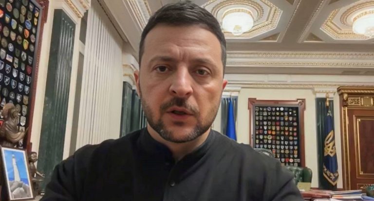 (Видео) Зеленски по разговорот меѓу Путин и Трамп: Русите планираат неколку нови офанзиви