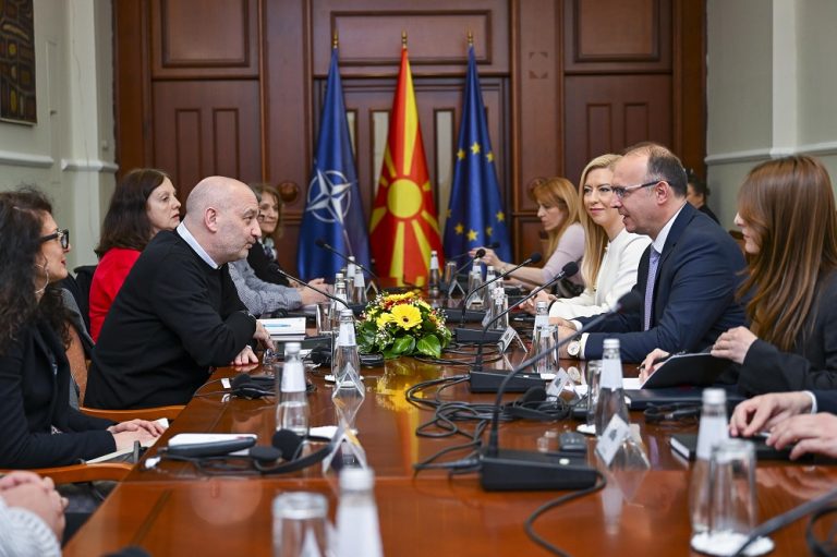 Гаши со претставници на ИФЈ и на ССНМ: разгледани можностите за подобрување на медиумската сфера