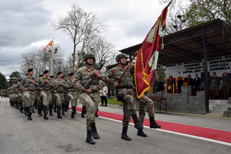 Во касарната во Петровец одбележан денот на  првата пешадиска бригада
