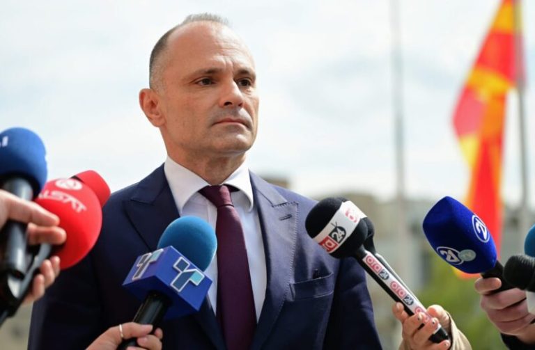 Филипче по средбата со Мицкоски: Имавме добар и конструктивен состанок,  јасно е дека до него стигна пораката