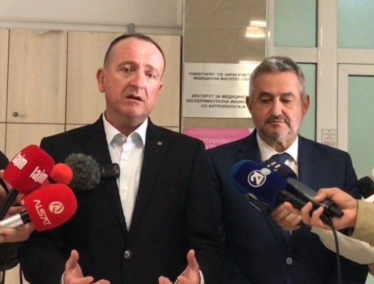 Ме радува спојувањето на „Вреди“, им посакувам успех, ние најверојатно ќе одиме и со свои кандидати за градоначалници, вели Таравари