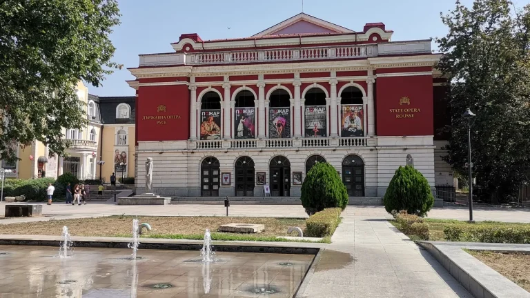 АФП: ​​Русе или „Малата Виена“ доживува туристички бум во Шенген зоната