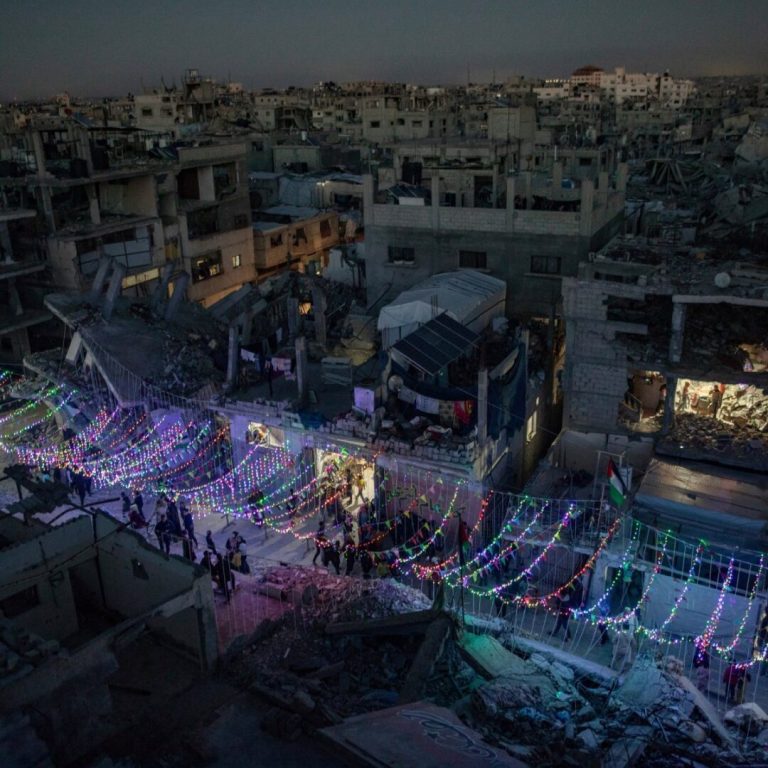 Предложен нов план за ставање крај на војната во Газа: „Хамас е подготвен да ја предаде власта“