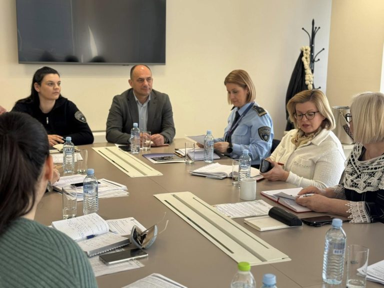 Обуки за безбедна евакуација во училиштата во општина Ѓорче Петров