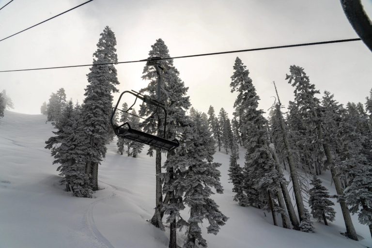 Бесплатен превоз за сите граѓани до ски центрите кај Нижеполе и кај хотелот „Молика“