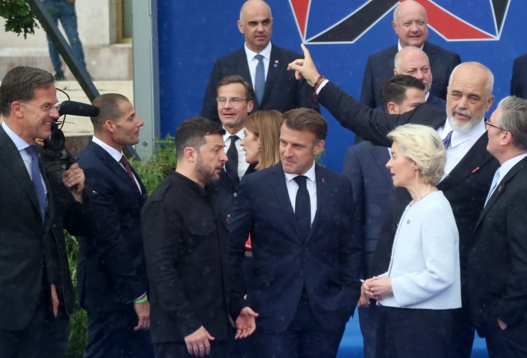 Зеленски и клучните европски лидери разговарале со Трамп: „Се согласивме за Русиja“