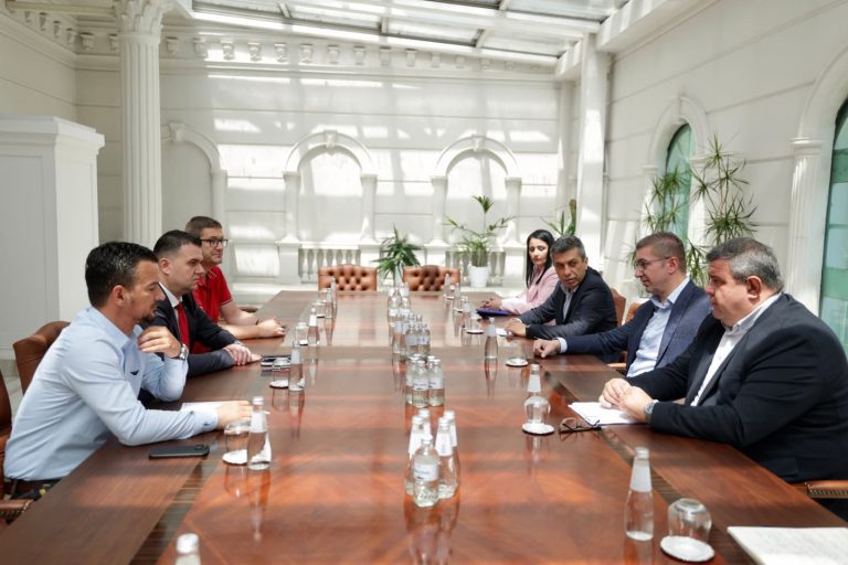 Инспекторатот за употреба на јазиците ќе биде под министерството за правда, заостанатите плати ќе се исплатат