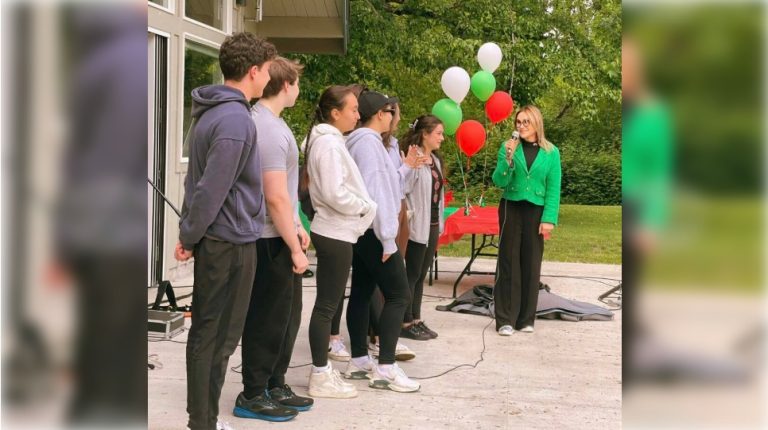 Бугарската заедница во Сиетл го прослави 24 мај со празнична програма на езерото Самамиш