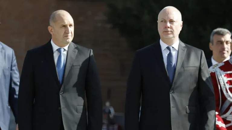 Бугарскиот државен врв го поздрави папата Лав XIV