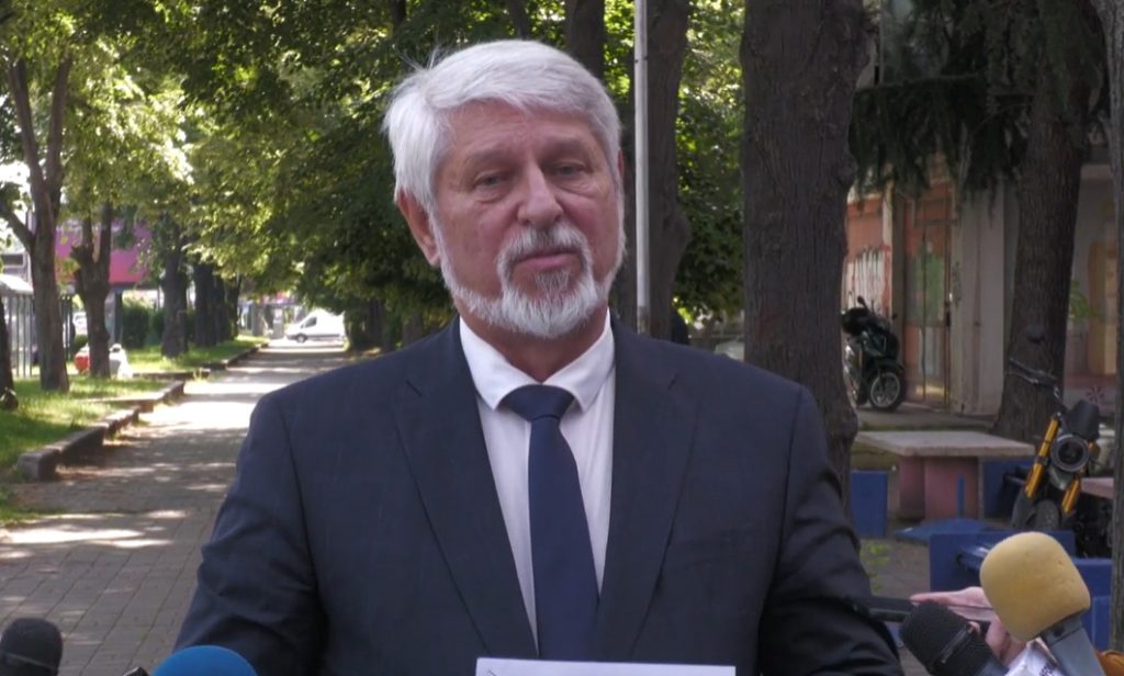 Јакимовски по пресудата за една година затвор:  Осуден сум политички, власта сака да ме спречи да се кандидирам за градоначалник на Карпош