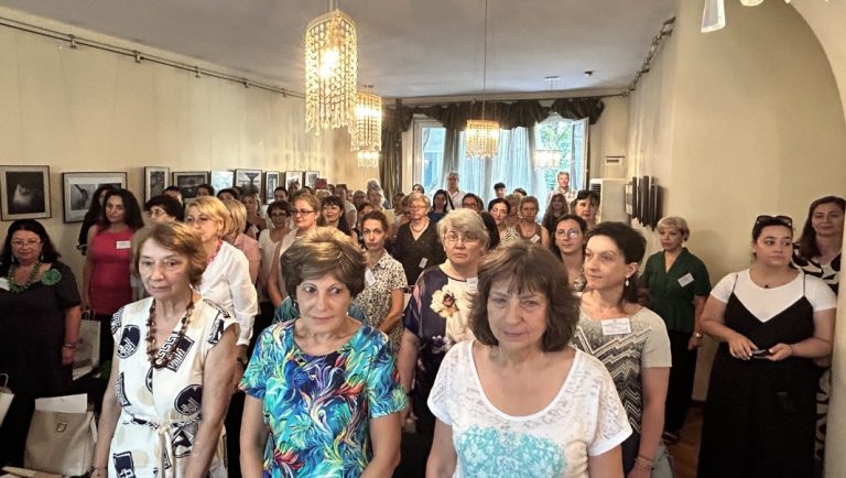 Средба на бугарските училишта во странство ќе се одржи наредниот месец во Велико Трново