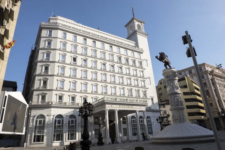 ВМРО-ДПМНЕ: За една година стабилизирање и раст на економијата, зголемување на плати и пензии