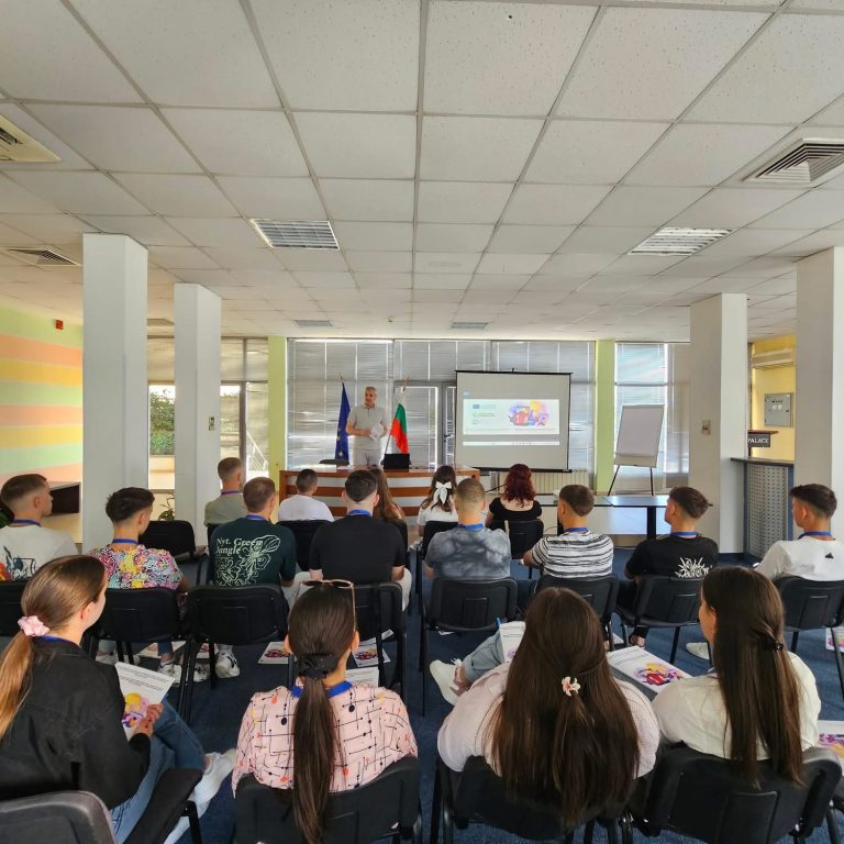 Фондација „Бугарска Памет“ и Здружението за македонско-бугарско пријателство со нов проект за младите во РС Македонија и Бугарија