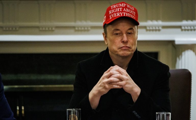 Маск ги објави резултатите од тестот за дрога