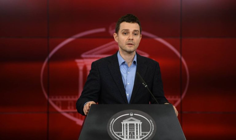 Муцунски во посета на Франција