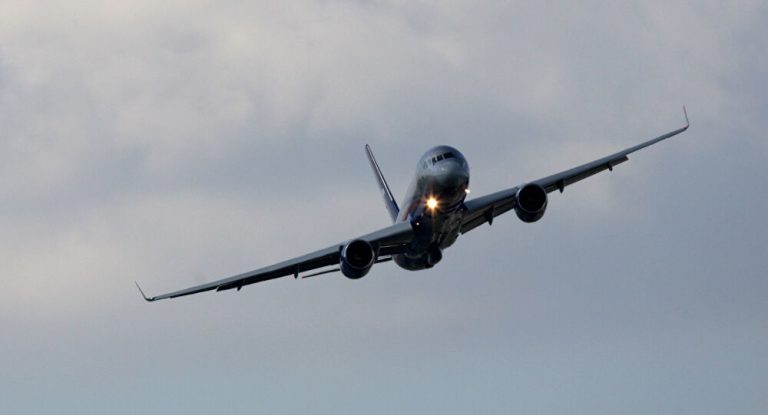 Несреќа во САД: Авион се урна во шума