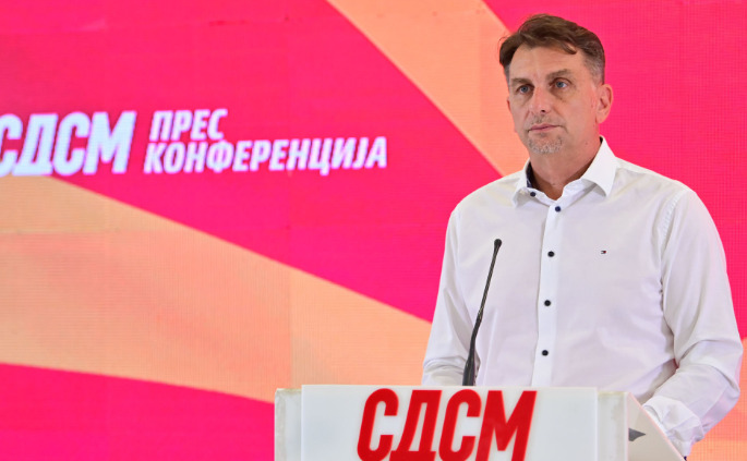 (Видео) Манасков: Јаневска продолжува со хаосот во образованието, удри врз учениците, го партизираше системот, а сега ќе затворала и училишта