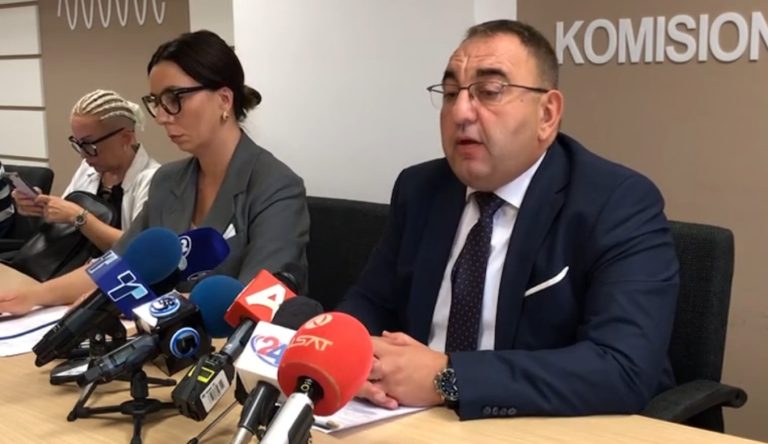 Водата нема сериозно да поскапи ако конечната цена ја одредува Регулаторна, уверува Бислимоски