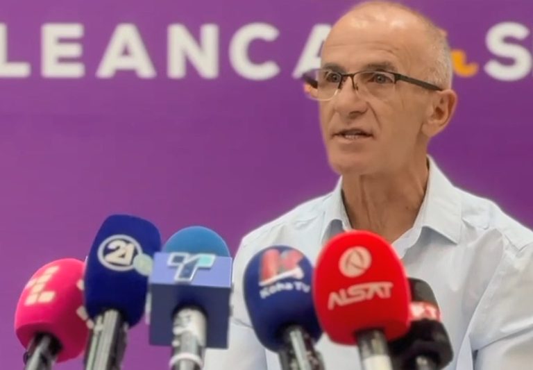 Алијансата за Албанците: Новата програма по историја е дискриминаторска