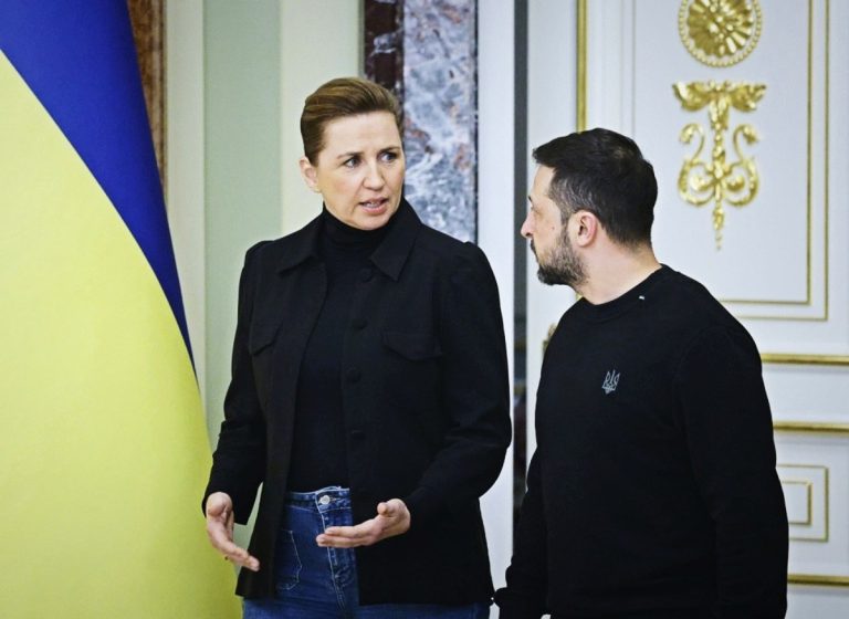 Украина припаѓа на Европската Унија, му рече данската премиерка на Зеленски
