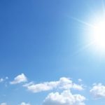 Утре сончево време со локален дожд, температурата до 25 степени