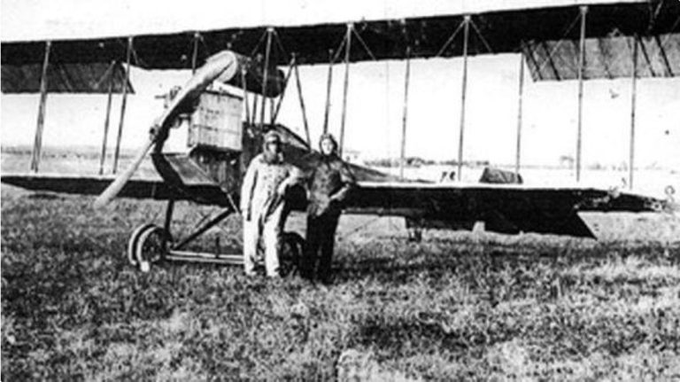 На 10 август 1915 бил изведен првиот пробен лет на бугарски авион, дело на генијалниот Асен Јорданов