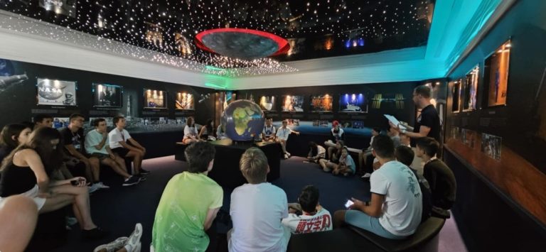 Ученици од основното училиште „Цар Симеон Велики“ во село Ивањане поминаа обука по модел на NASA во Турција