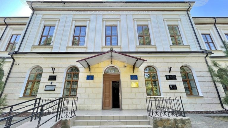 Дваесет и двајца матуранти од Болградската гимназија ќе студираат во бугарски универзитети