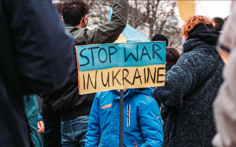 Не смееме да ги напуштиме украдените деца на Украина