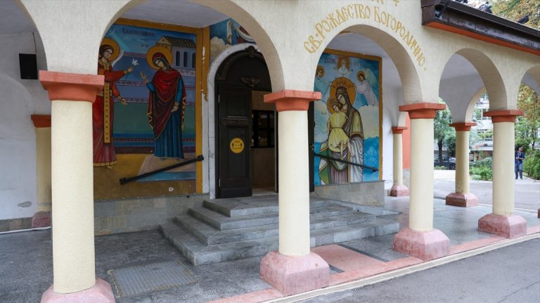 (Видео) Отец Спас: Крстот – од знак на срам до симбол на спасение