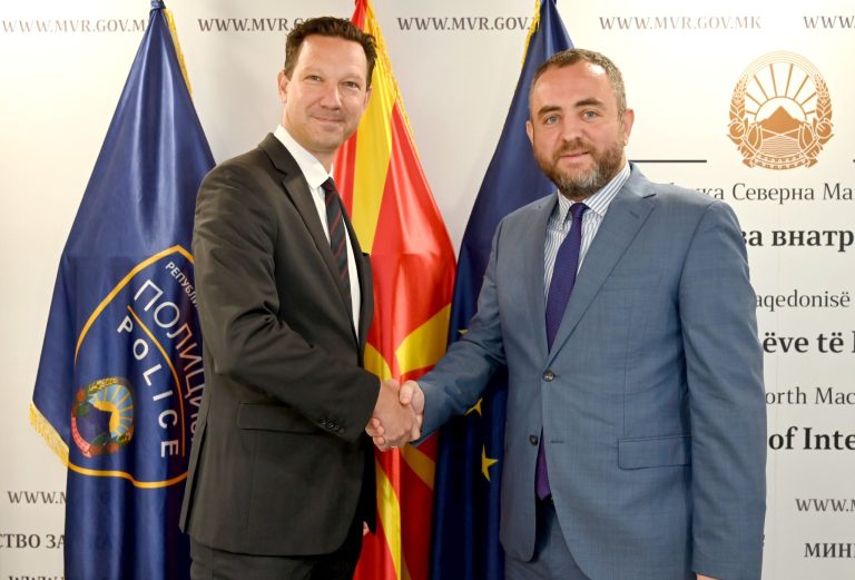 Средба на министерот Тошковски со амбасадорот на Кралството Шведска, Н.Е Ола Солстром