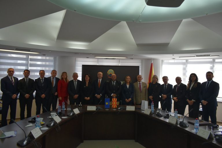 Уставните судови на Северна Македонија и Косово потпишаа Меморандум за соработка