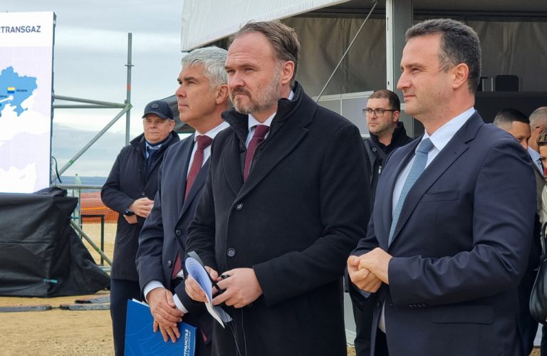 ЕУ комесарот за енергетика: Европа и Бугарија ќе престанат да ја финансираат војната на Русија преку гасот