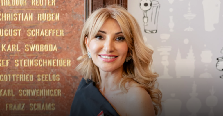 Бугарската пијанистка Донка Ангaчева доби награда од претседателот на Австрија