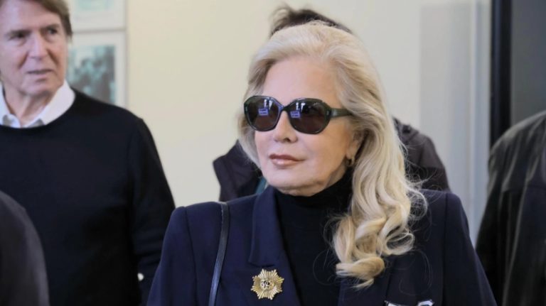 (Видео) „Бугарија секогаш ми ги полни очите со солзи”: Силви Вартан пред Actualno.com