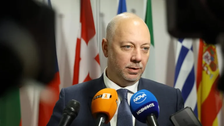 Желјазков: Бугарија го поддржува  создавањето на европски „ѕид против дронови“