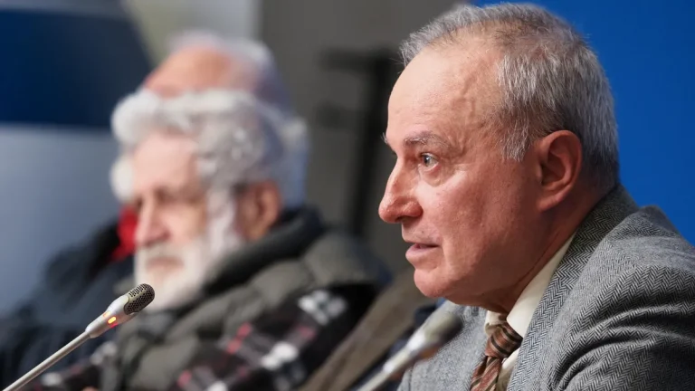 Познати интелектуалци предлагаат во центарот на Софија да се изгради споменик на канот Аспарух – како симбол на обединувањето