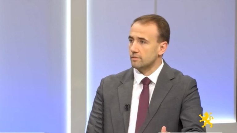 Стојаноски: СДС го покажа вистинското лице, ги бранат судиите и обвинителите со два проценти доверба кои самите ги поставија