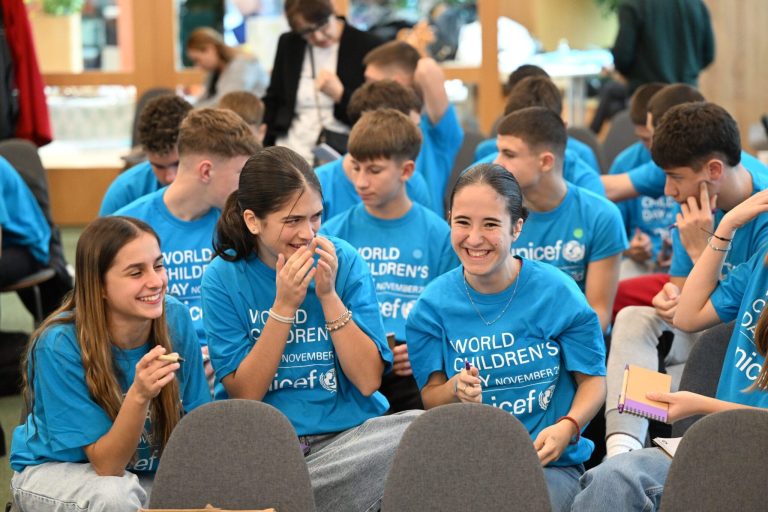 Има место за сите во нашиот тим – започна нова кампања против дискриминација во фyдбалот