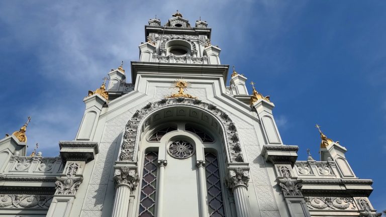 Светилиштето на бугарскиот дух – храмот „Свети Стефан“ во Истанбул