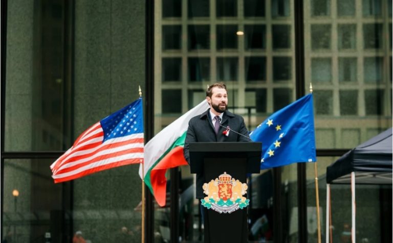 Случај во Чикаго: Бугарштината се претвори во политика за напад врз бугарскиот конзул