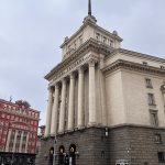 Бугарска парламентарна комисија го разгледа случајот на Ива Михаилова, на која судот во Кочани не ѝ дозволува лекување во Бугарија